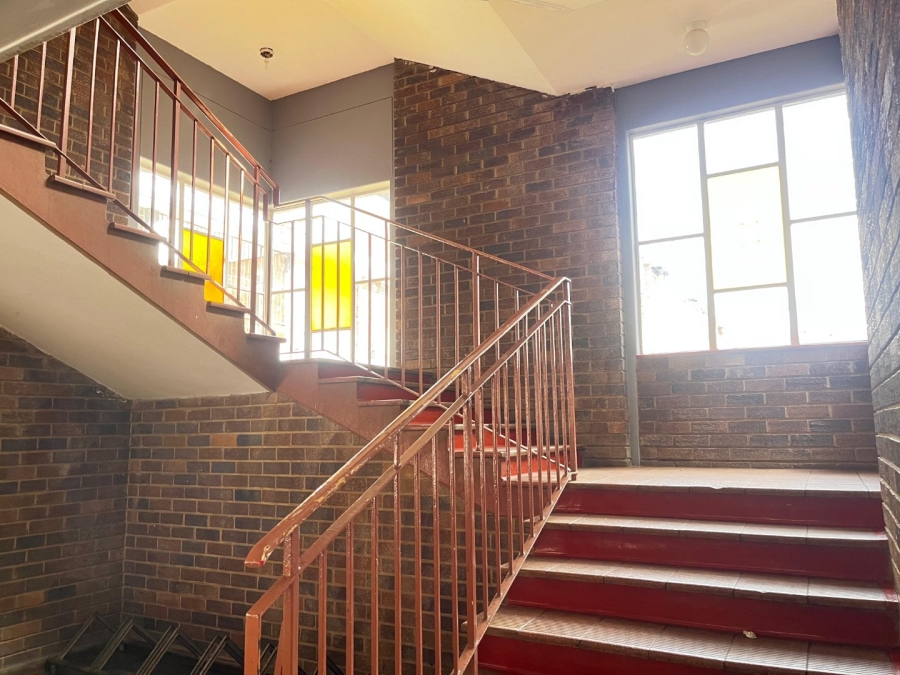 1 Bedroom Property for Sale in Potchefstroom North West